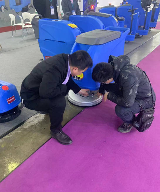 包头小型电动洗地机是否适合用于环卫保洁