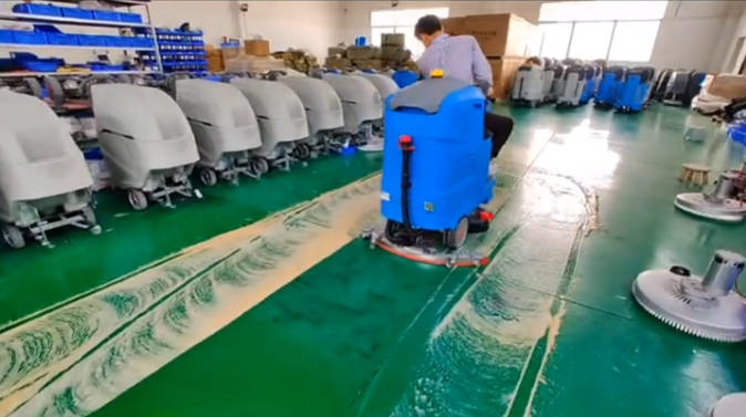 包头2023年还在用人工的物业保洁不妨试试洗地机吧